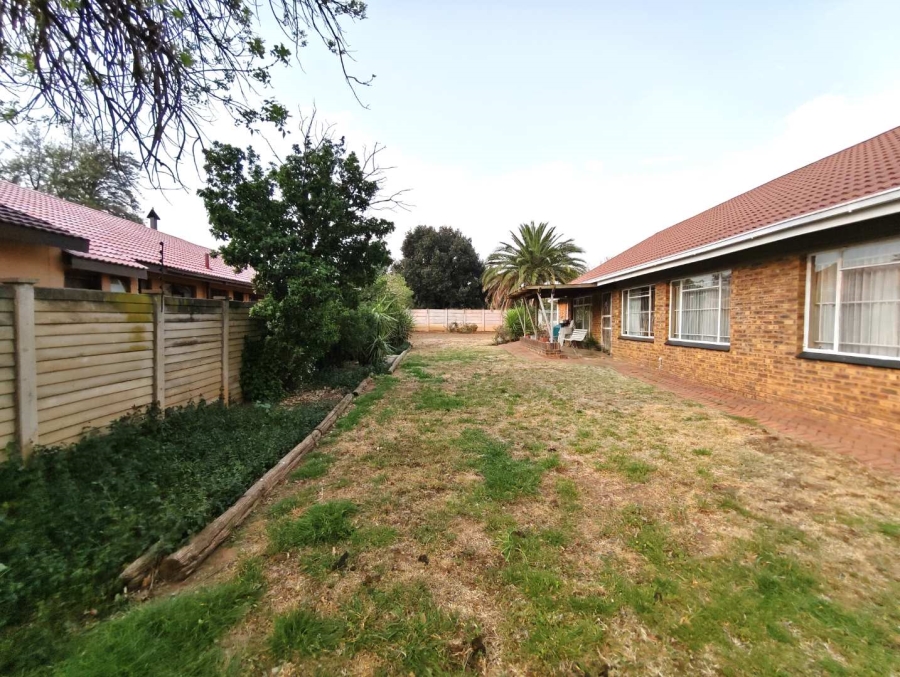 4 Bedroom Property for Sale in Fauna Free State